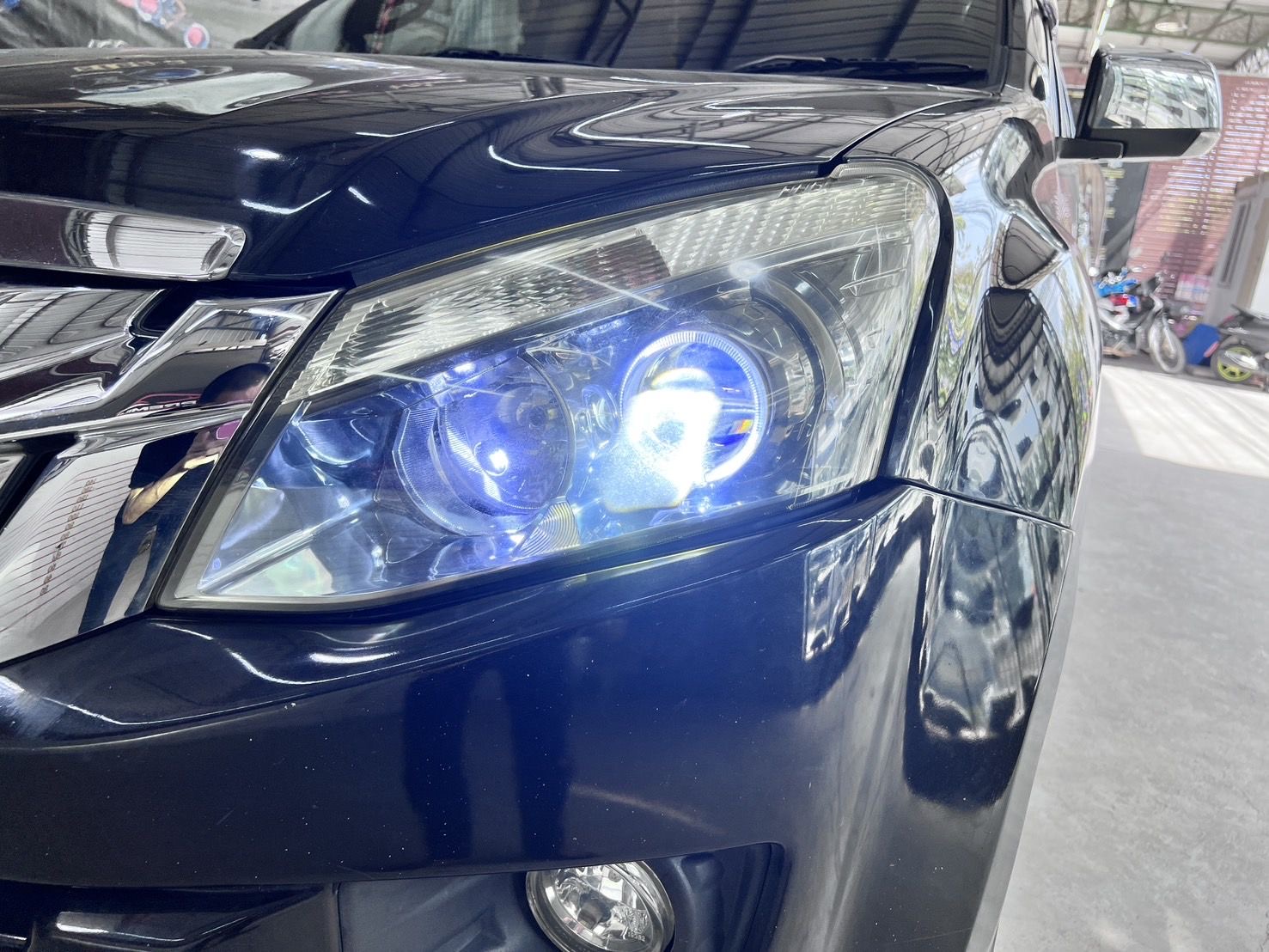 ไฟ LED รถยนต์
